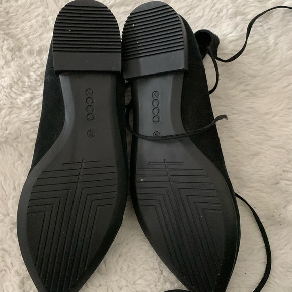 ECCO Black suede flats size EU40 - Picture 3 of 7